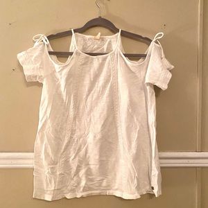 NWOT Roxy open shoulder top